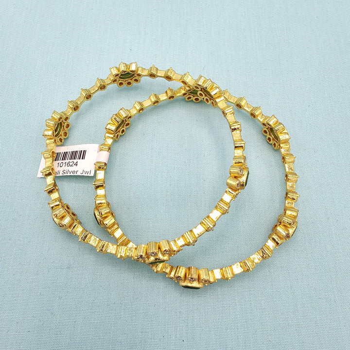 2.6 Silver emerald bangles