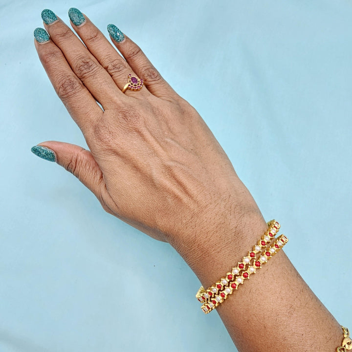 2.4 Coral pearls Bangles