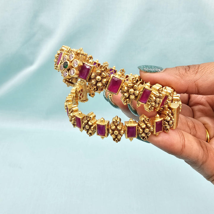 2.2 Ruby nakshi bangles