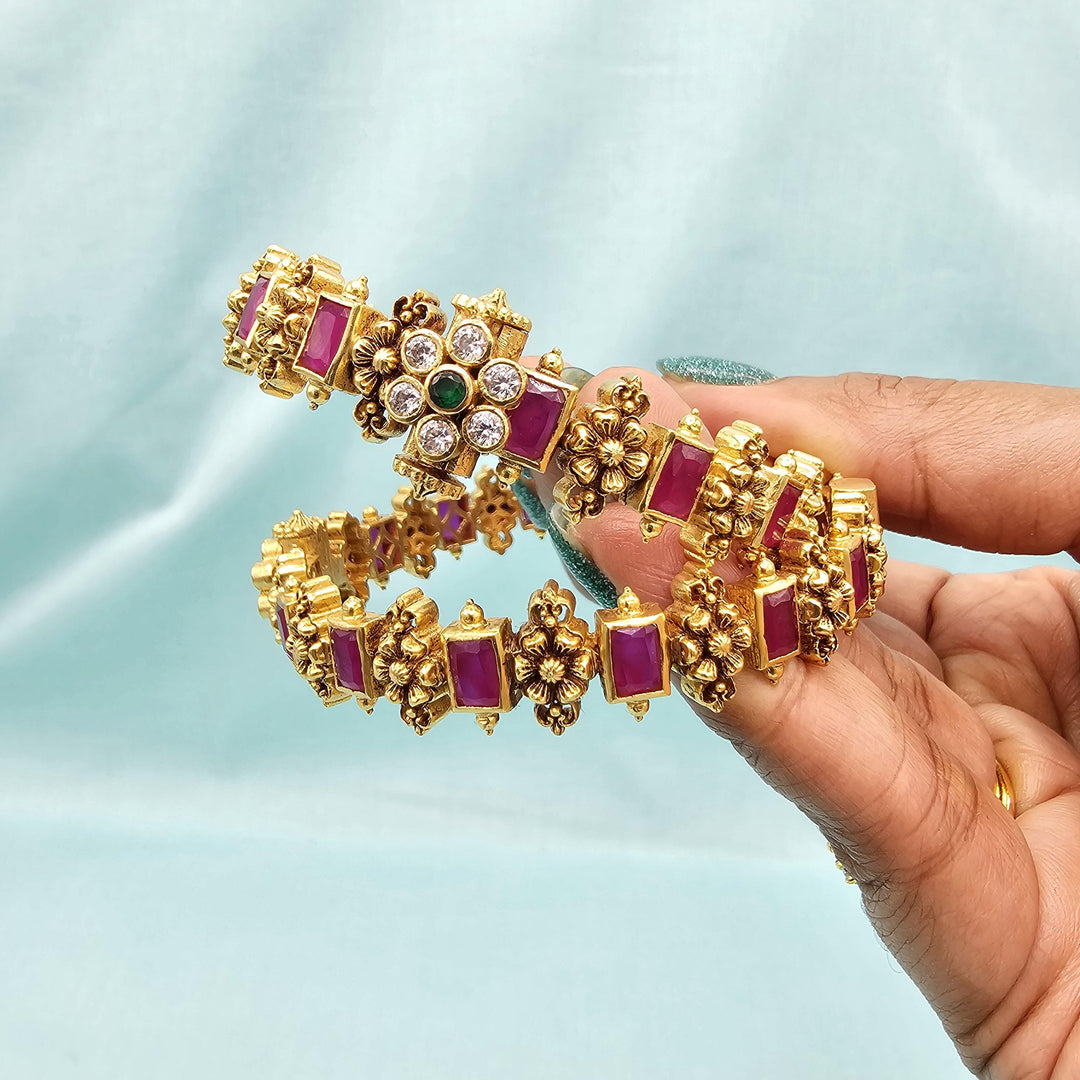 2.2 Ruby nakshi bangles
