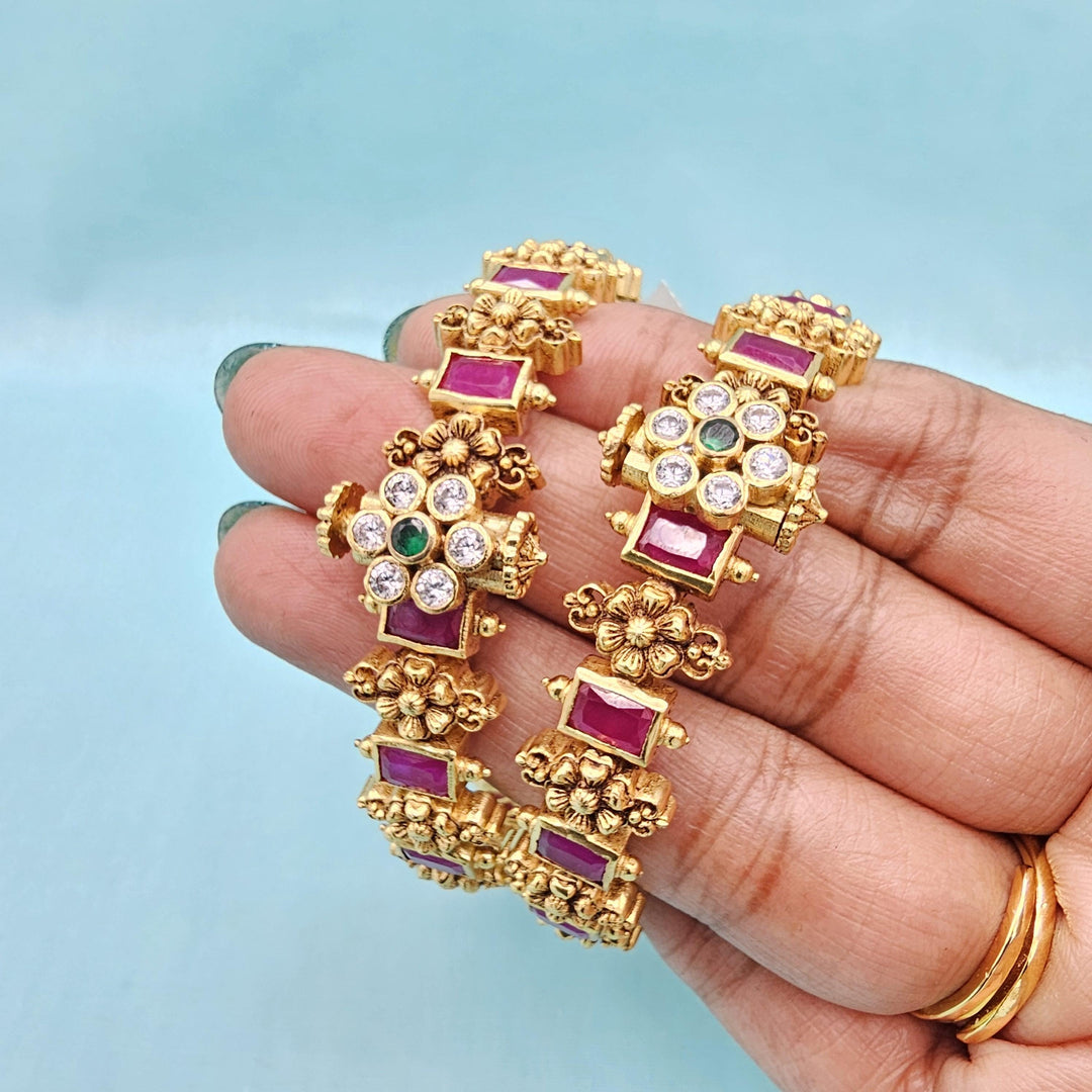2.2 Ruby nakshi bangles