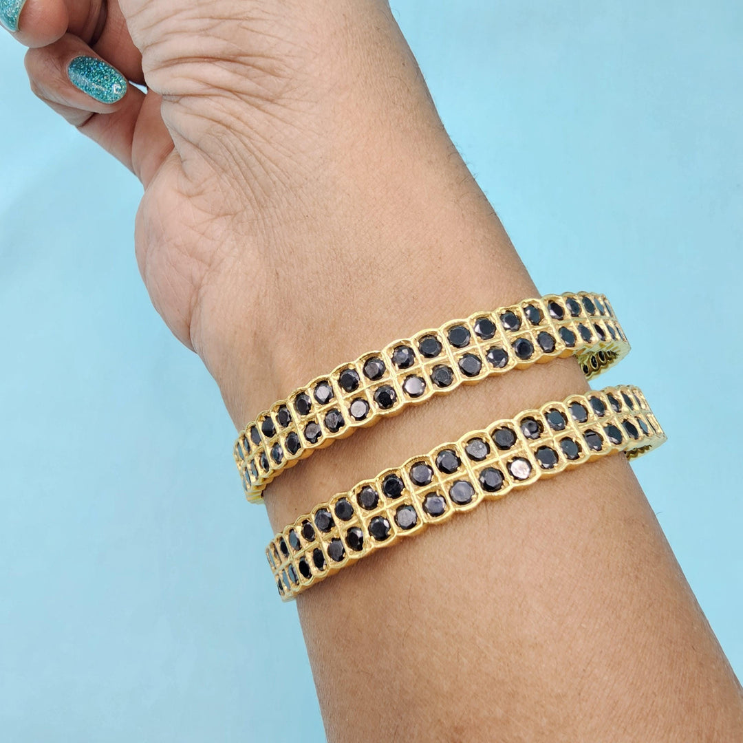 2.6 black Stone bangles