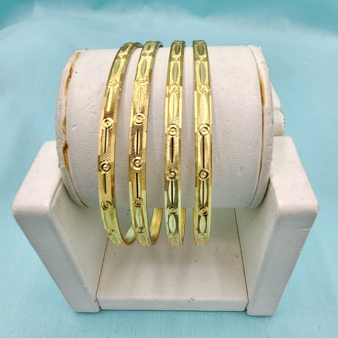 2.8 Silver Plain bangles