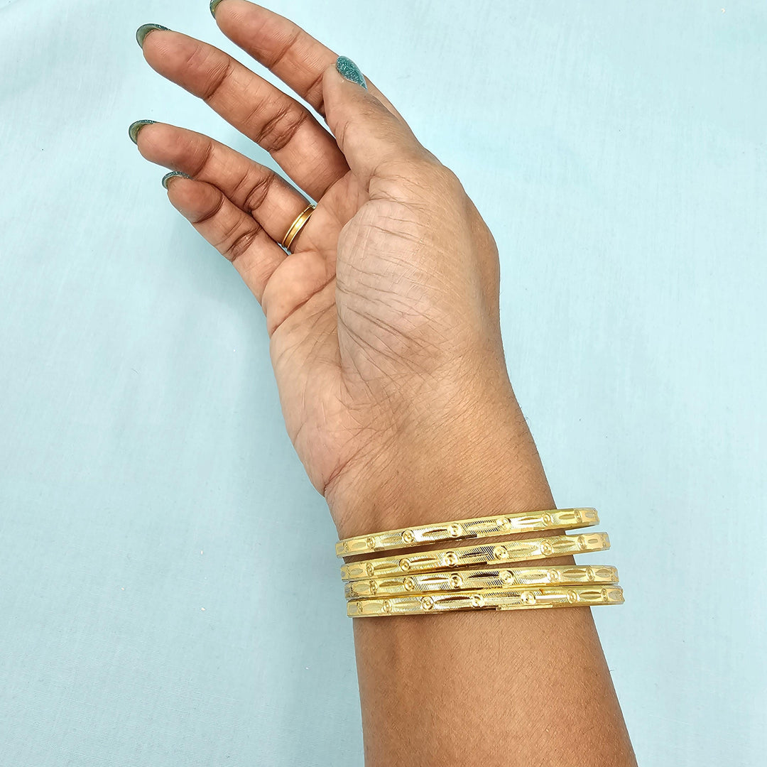 2.8 Silver Plain bangles