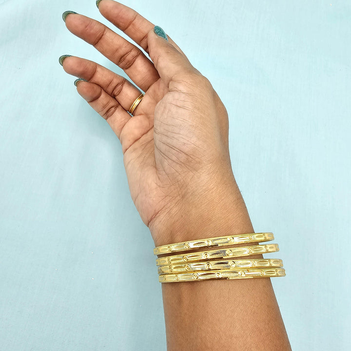 2.8 Silver Plain bangles