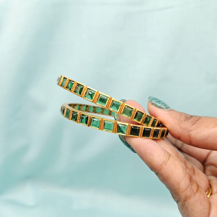 2.6,2.8 Silver Emerald bangles