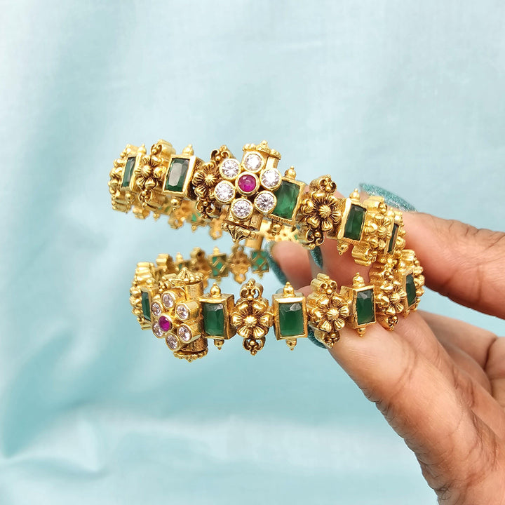 2.4 Sz Emerald nakshi bangles