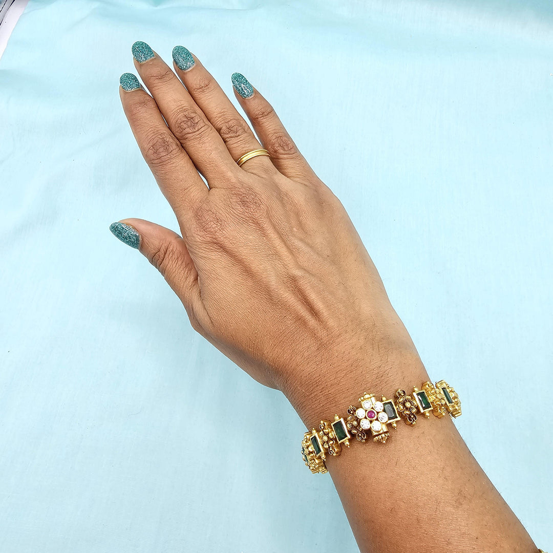 2.4 Sz Emerald nakshi bangles