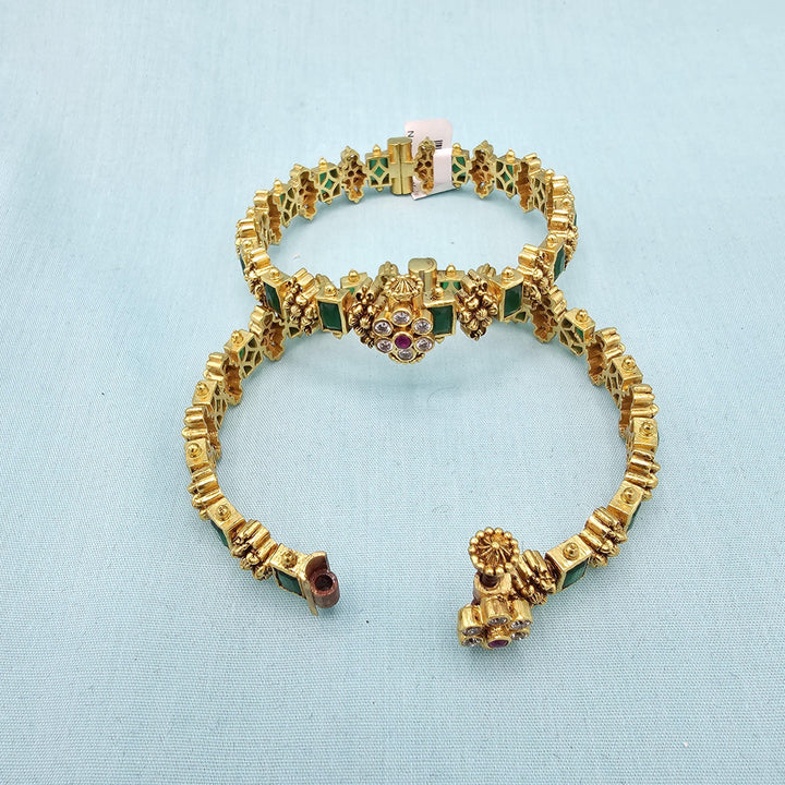 2.4 Sz Emerald nakshi bangles