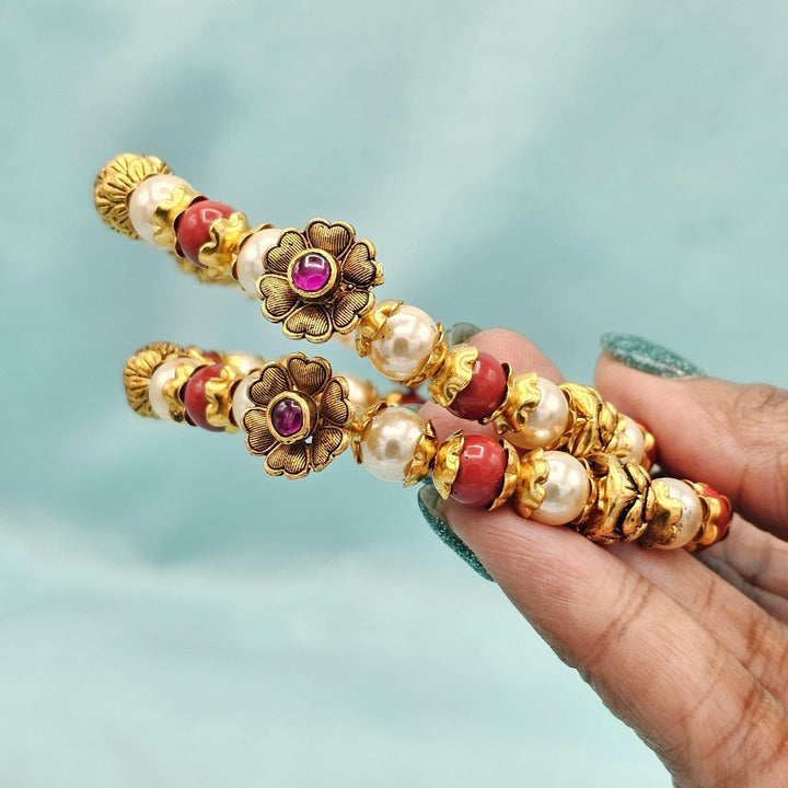 2.8 Silver Coral pearl Nakshi