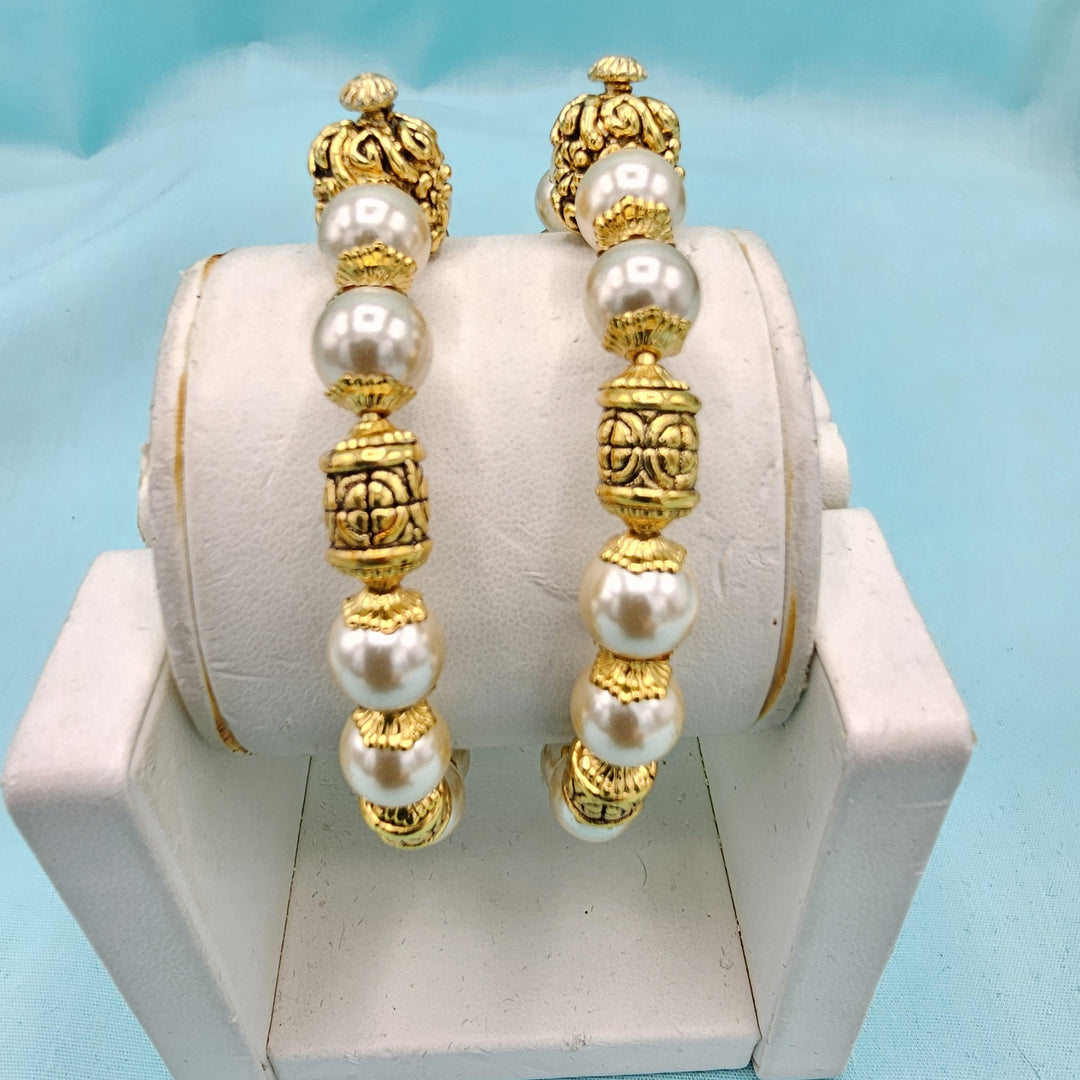2.4 Silver Pearl Nakshi
