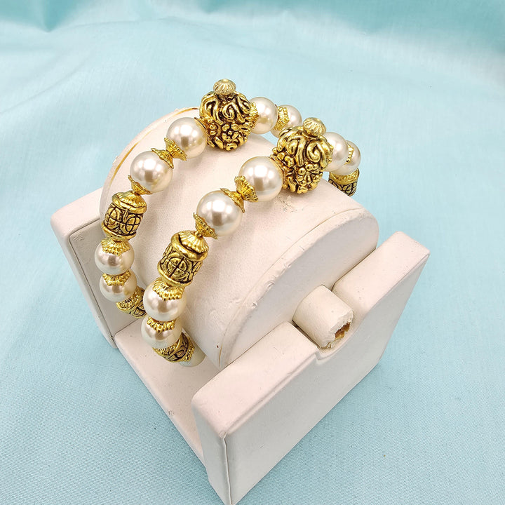 2.4 Silver Pearl Nakshi