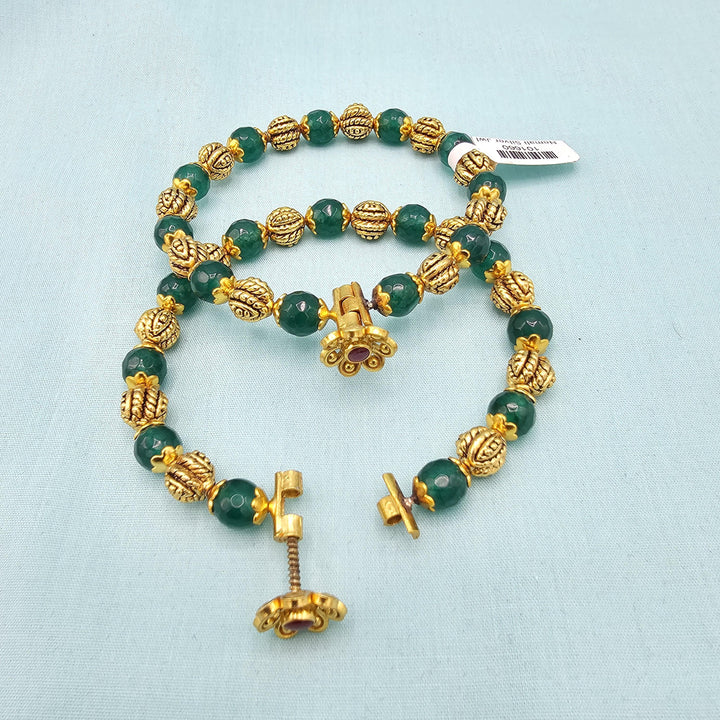 2.8 Openable green beads
