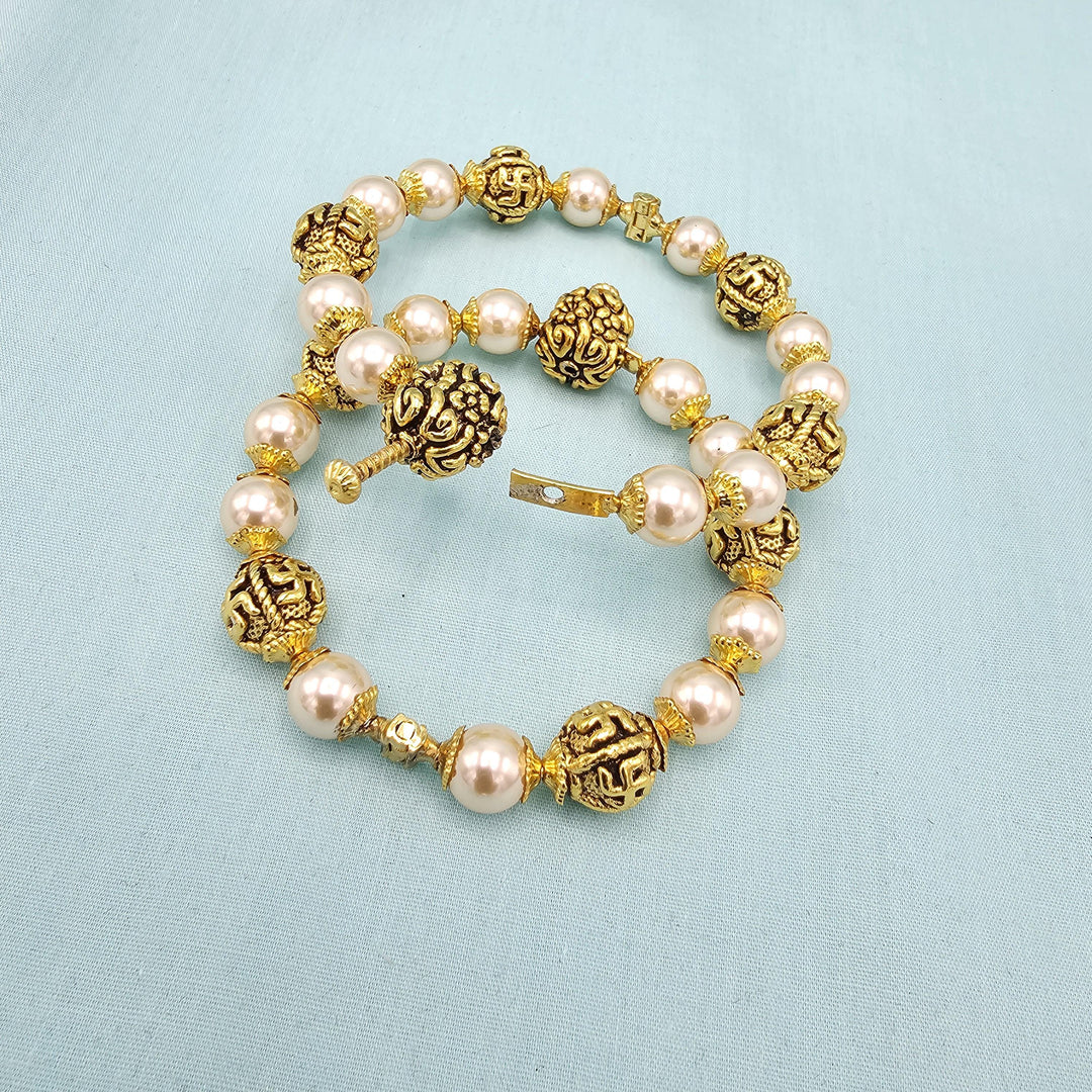 2.4 92.5 Silver Pearl bangles,
