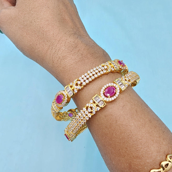 2.6 Silver pink bangles