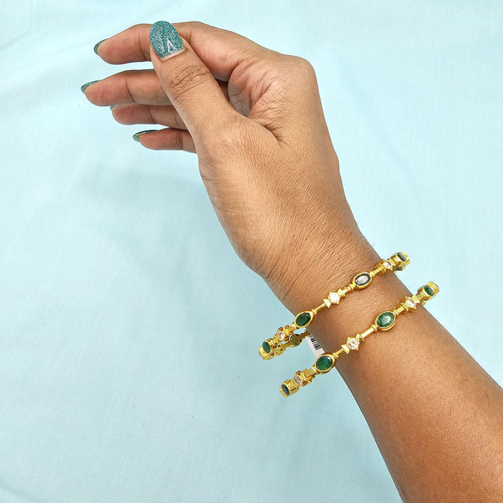 2.6 Cz Green white bangles