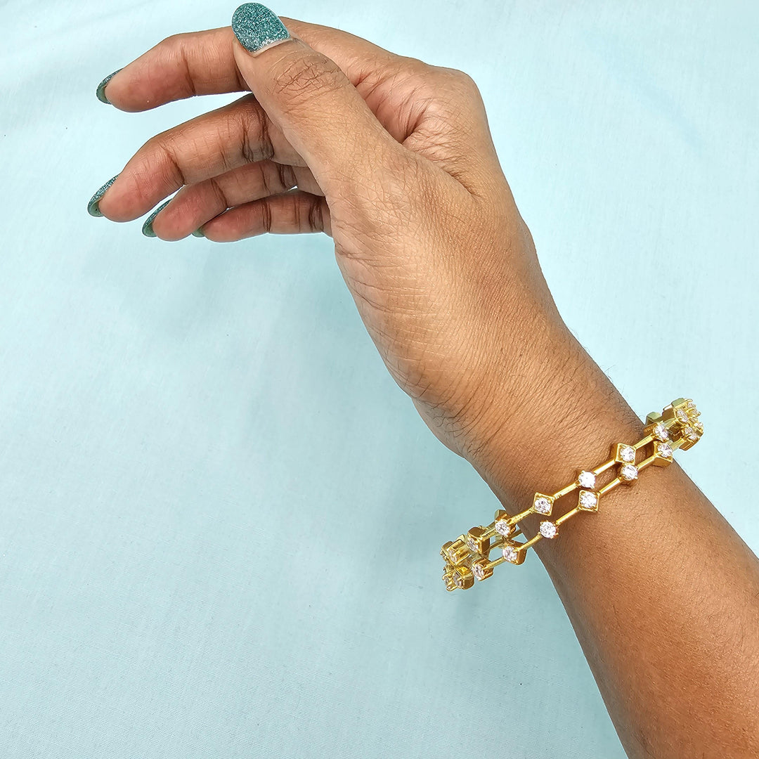2.8 CZs silver Bangle set