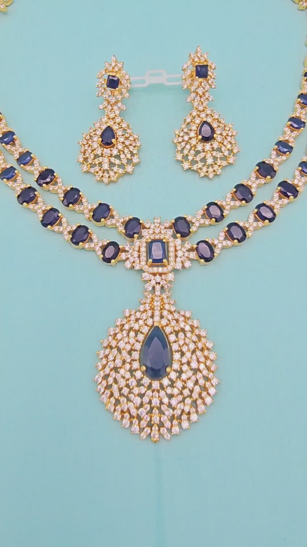 Silver Sapphire Necklace Set