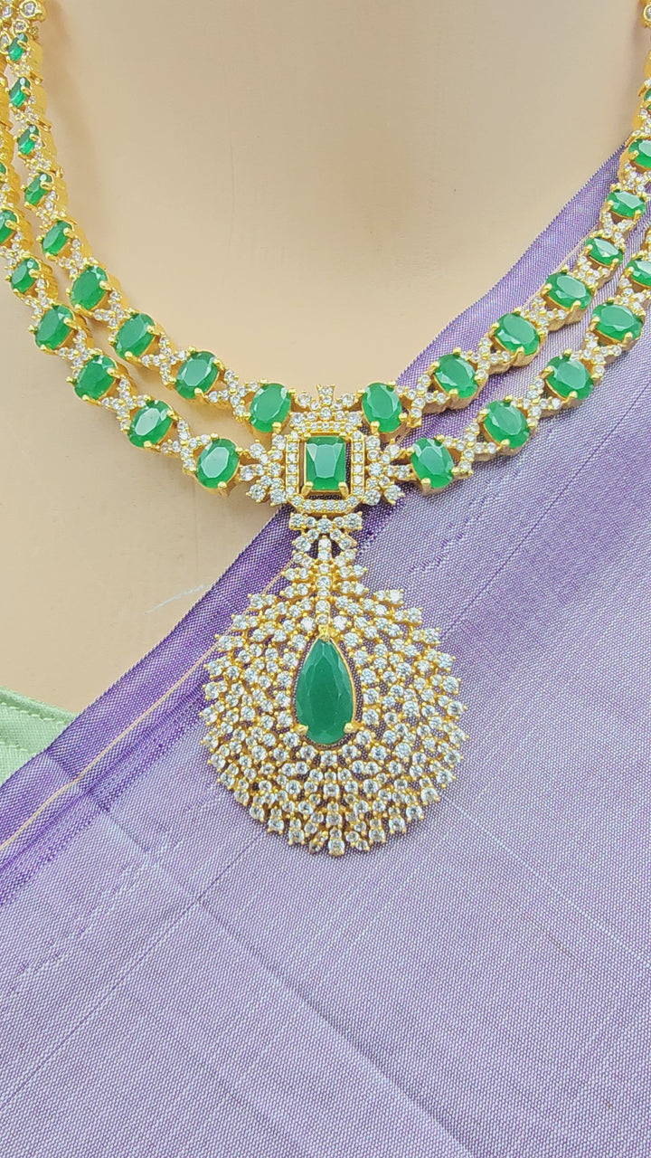 Silver emerald necklace